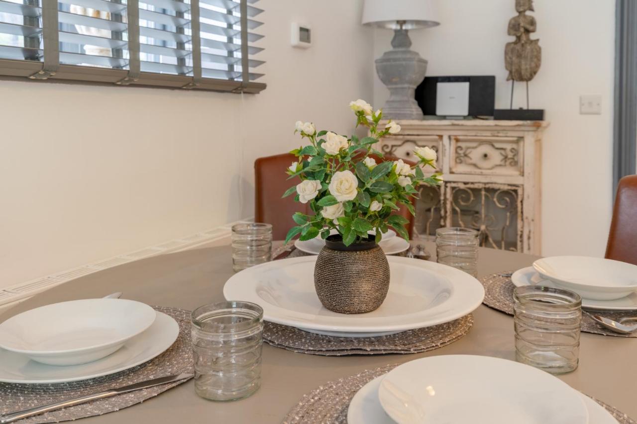 Buff Lodge Tackley Esterno foto