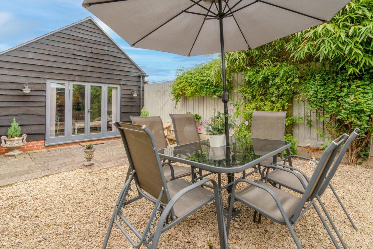 Buff Lodge Tackley Esterno foto